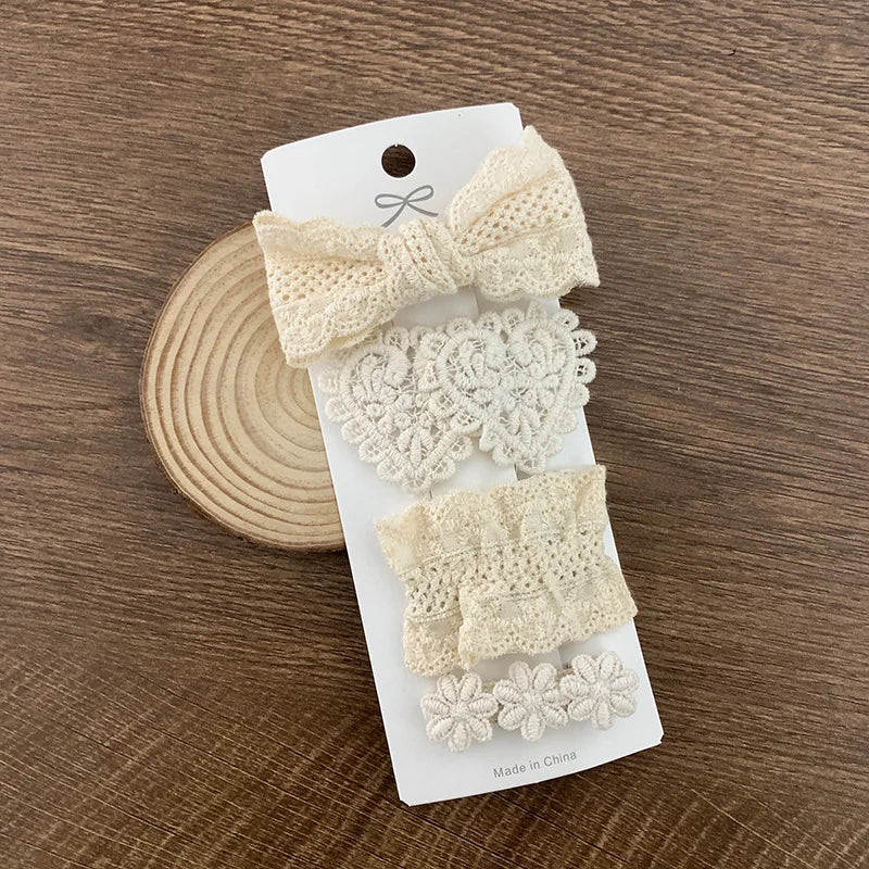 Koronkowe spinki dla dziewczynek