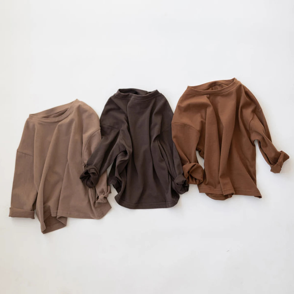 Bawełniana koszulka oversize z długim rękawem