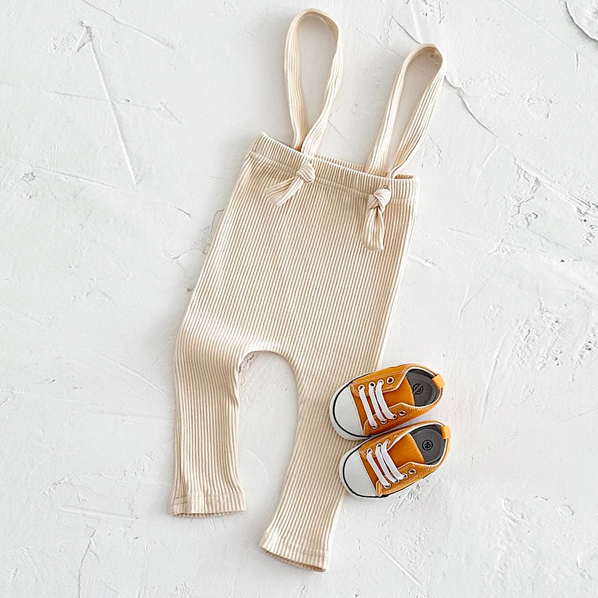 Legginsy dziecięce z prążkowanej dzianiny