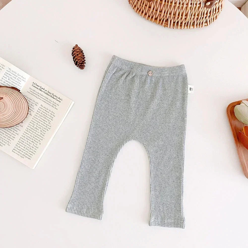 Legginsy dziecięce z prążkowanej bawełny