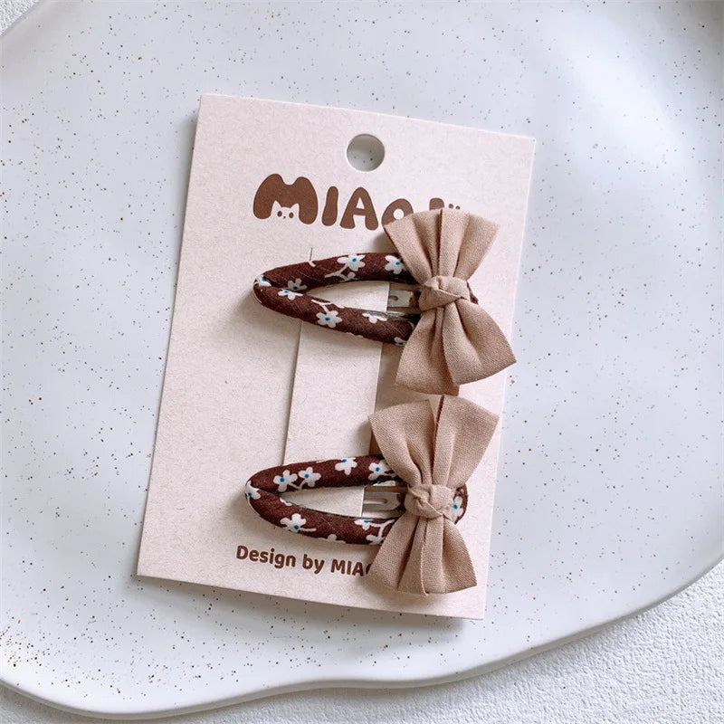 Materiałowe spinki do włosów 3D