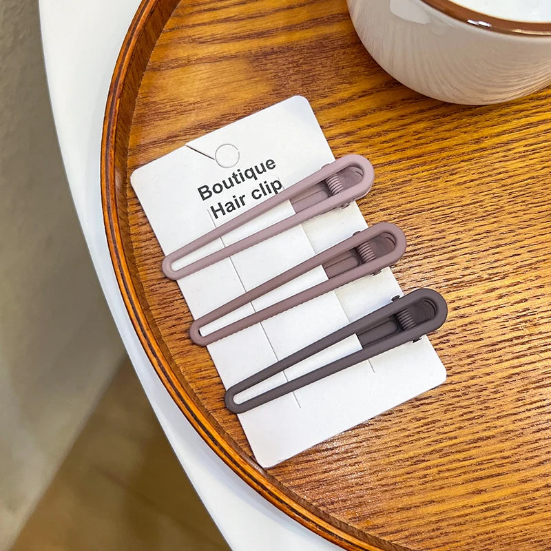 Matowe spinki dla dziewczynek - gwiazdki, serduszka, kwadraty